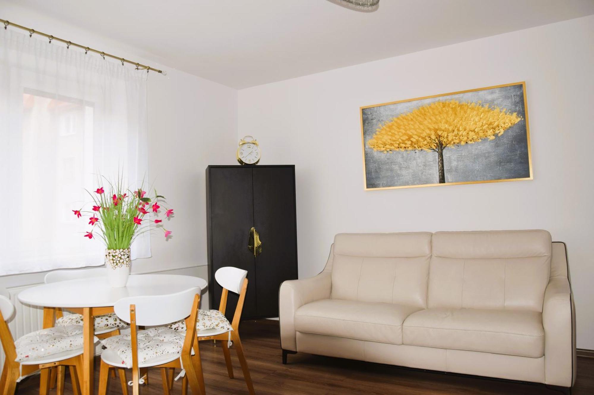 Golden Apartament Legionow Thorn Zimmer foto